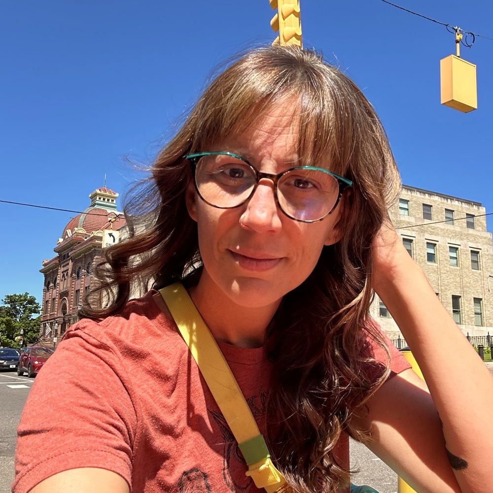 Meet your Posher, Sara